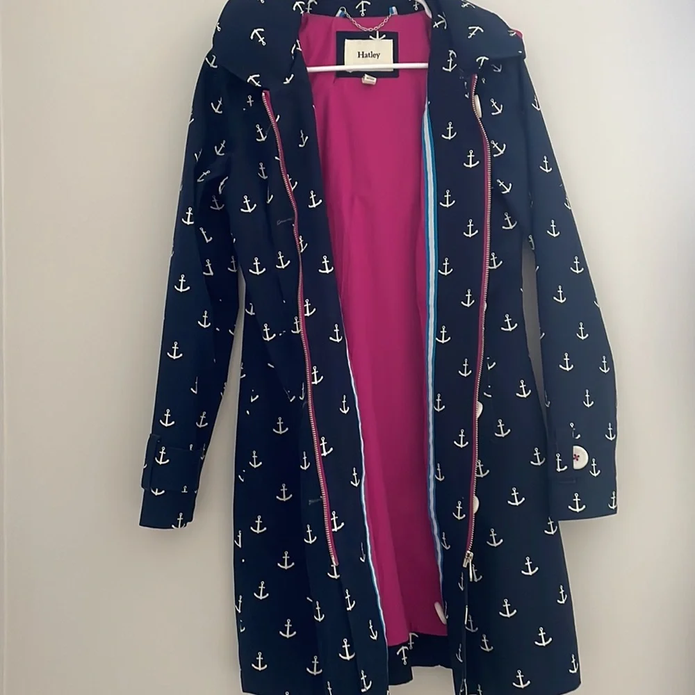 Hatley rain coat - Picture 4 of 10